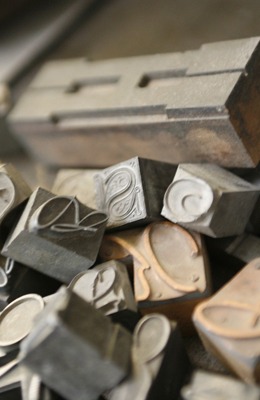 imprimimos tus tarjetas y toda la papelería